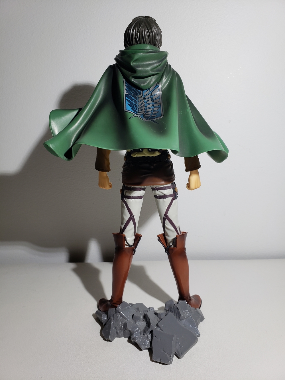 Attack On Titan Eren Yaeger Anime Figure - Picture 3 of 5
